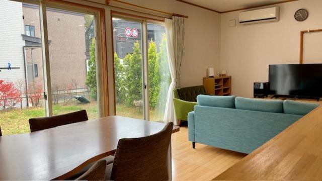 Guesthouse　You&I Fujikawaguchiko Exteriör bild